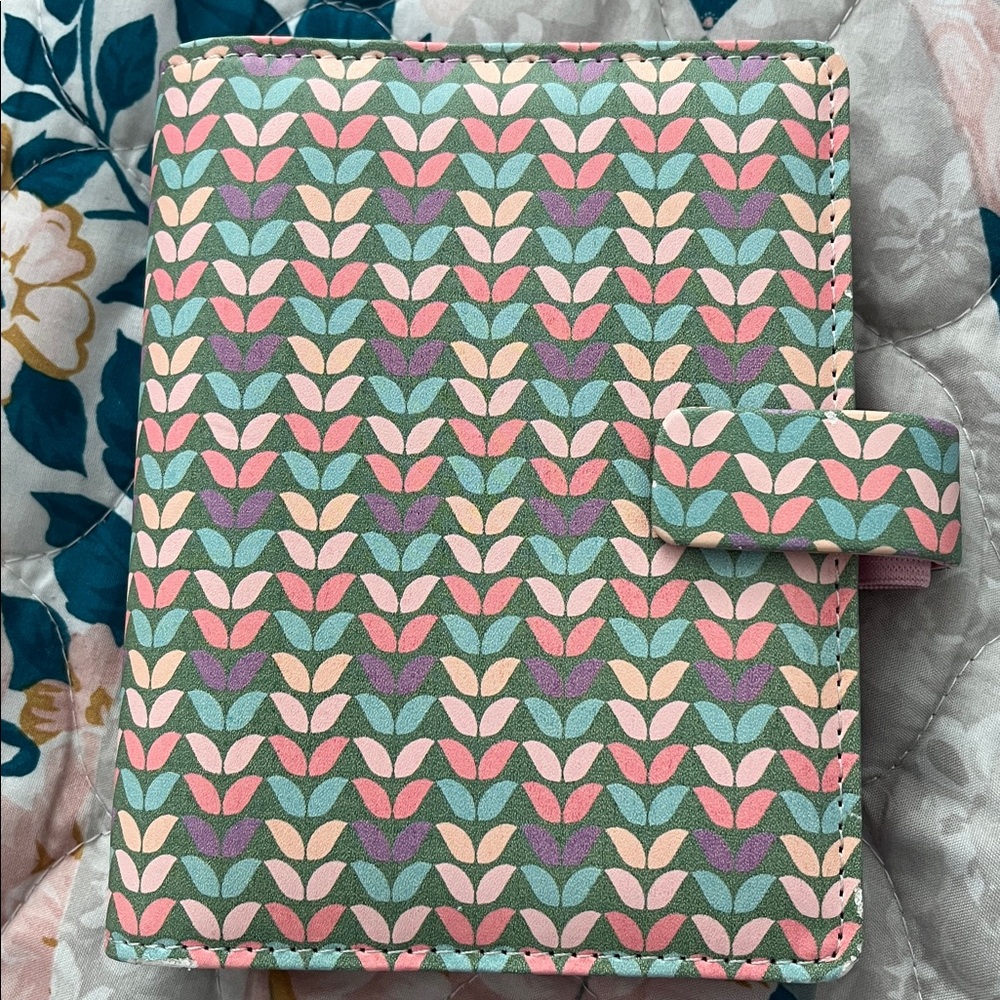 Willow Pink Pocket Organizer